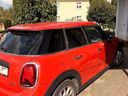 Rot Gebraucht 2020 Mini ONE Kleinwagen | 15.999 € (Fairer Preis)