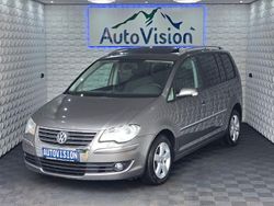 Grau Gebraucht 2008 VW Touran Highline Van / Kleinbus | 4.750 € (Fairer Preis)