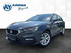 Grau Gebraucht 2022 Seat Leon Style Limousine | 16.950 € (Fairer Preis)