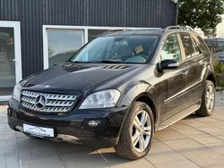Schwarz Gebraucht 2006 Mercedes ML320 SUV | 5.290 € (Fairer Preis)