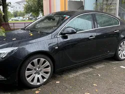 Schwarz Gebraucht 2010 Opel Insignia Limousine | 4.900 €