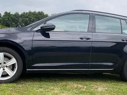 Schwarz Gebraucht 2014 VW Golf VII Comfortline Kombi | 6.500 € (Fairer Preis)