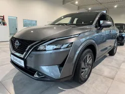 Grau Gebraucht 2023 Nissan Qashqai 360º SUV | 21.990 € (Fairer Preis)