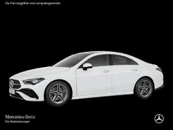 Weiß Gebraucht 2024 Mercedes CLA200 AMG Limousine | 36.590 € (Fairer Preis)
