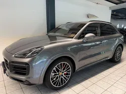 Grau Gebraucht 2021 Porsche Cayenne GTS SUV | 78.000 € (Superpreis)