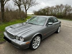 Grau Gebraucht 2004 Jaguar XJ6 Limousine | 7.900 € (Etwas zu teuer)