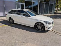 Weiß Gebraucht 2019 Mercedes C220 AMG line Limousine | 26.500 € (Etwas zu teuer)