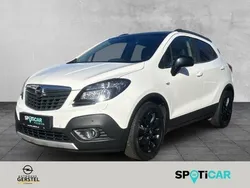 Weiß Gebraucht 2015 Opel Mokka Color Innovation SUV | 12.990 € (Etwas zu teuer)