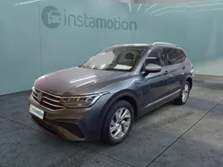 Grau Gebraucht 2024 VW Tiguan Allspace Life SUV | 36.720 € (Fairer Preis)