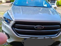 Silber Gebraucht 2019 Ford Kuga ST-Line SUV | 16.800 € (Fairer Preis)