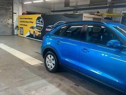 Blau Gebraucht 2016 Audi Q3 Sport SUV | 22.000 € (Etwas zu teuer)