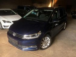 Blau Gebraucht 2015 VW Touran Highline Van / Kleinbus | 15.990 € (Guter Preis)