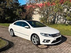 Weiß Gebraucht 2014 VW Passat R-line Coupé | 10.600 €