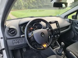 Weiß Gebraucht 2014 Renault Clio IV Kleinwagen | 5.250 € (Fairer Preis)