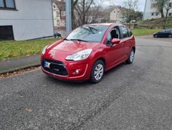 Rot Gebraucht 2011 Citroën C3 Limousine | 3.000 € (Guter Preis)