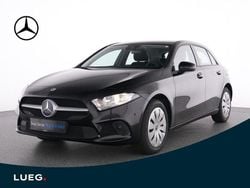 Schwarz Gebraucht 2022 Mercedes A250 Limousine | 23.685 € (Guter Preis)