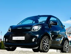 Schwarz Gebraucht 2018 Smart ForTwo Electric Drive Cabrio | 12.500 €