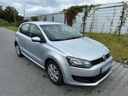 Grau Gebraucht 2011 VW Polo Kleinwagen | 3.955 € (Etwas zu teuer)