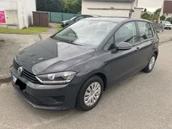 Grau Gebraucht 2015 VW Golf Sportsvan Trendline Van / Kleinbus | 10.499 € (Fairer Preis)