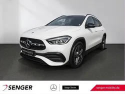 Weiß Gebraucht 2021 Mercedes GLA250 AMG SUV | 34.560 € (Fairer Preis)