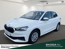 Weiß Gebraucht 2022 Skoda Fabia Active Limousine | 13.890 € (Guter Preis)