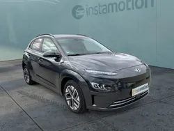 Schwarz Gebraucht 2022 Hyundai Kona Trend SUV | 20.400 € (Fairer Preis)