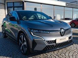 Dolomitgrau Gebraucht 2024 Renault Mégane Komfort Limousine | 35.800 € (Fairer Preis)