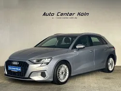 Silber Gebraucht 2022 Audi A3 Sportback Advanced Limousine | 24.500 € (Guter Preis)