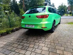 Grün Gebraucht 2018 Seat Leon ST Kombi | 14.000 € (Fairer Preis)
