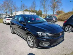 Schwarz metallic Gebraucht 2019 Fiat Tipo Street Kombi | 13.680 € (Fairer Preis)