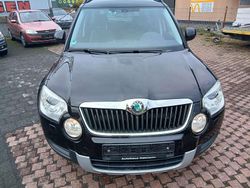 Schwarz Gebraucht 2012 Skoda Yeti Plus Edition SUV | 8.300 € (Fairer Preis)