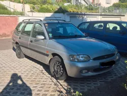 Silber Gebraucht 1999 Ford Escort Kombi | 1.500 € (Superpreis)