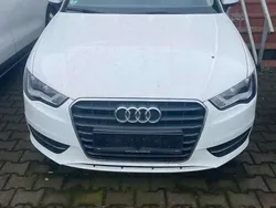 Ibisweiß Gebraucht 2016 Audi A3 Attraction Kleinwagen | 16.900 € (Fairer Preis)