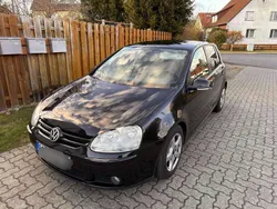 Schwarz Gebraucht 2008 VW Golf VI United Kleinwagen | 5.000 € (Fairer Preis)