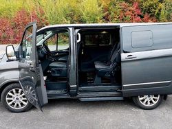 Silber Gebraucht 2019 Ford Tourneo Van / Kleinbus | 26.000 € (Etwas zu teuer)