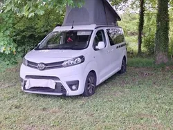 Weiß Gebraucht 2021 Toyota Proace Comfort Van | 42.000 €