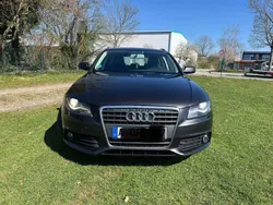Braun Gebraucht 2009 Audi A4 Attraction Kombi | 4.550 € (Guter Preis)