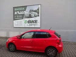 Flashrot Gebraucht 2016 VW Polo Allstar Kleinwagen | 10.850 € (Fairer Preis)