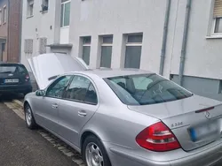 Silber Gebraucht 2003 Mercedes E220 Limousine | 3.950 € (Guter Preis)