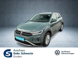 Blau Gebraucht 2024 VW T-Roc Life SUV | 27.990 € (Fairer Preis)