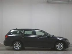 Schwarz Gebraucht 2020 VW Passat Business Kombi | 16.980 € (Guter Preis)