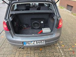 Grau Gebraucht 2005 VW Golf IV Comfortline Limousine | 3.500 € (Etwas zu teuer)