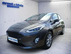 Grau Gebraucht 2020 Ford Fiesta Titanium X Kleinwagen | 16.790 € (Etwas zu teuer)