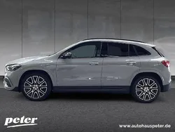 Gebraucht 2025 Mercedes GLA200 SUV | 45.910 € (Teuer)