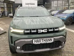 Weiß Gebraucht 2024 Dacia Duster Journey SUV | 29.990 € (Fairer Preis)