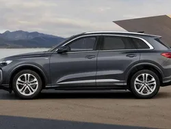 Tamboragrau metallic Neu 2025 Audi Q5 S-Line SUV | 60.222 € (Superpreis)