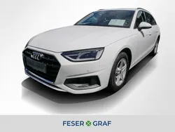 Ibisweiß Gebraucht 2022 Audi A4 Business Kombi | 24.880 € (Guter Preis)