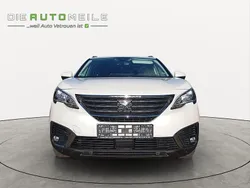 Lack weiss perlglänzend lackie Gebraucht 2017 Peugeot 5008 Active Van / Kleinbus | 9.980 € (Fairer Preis)