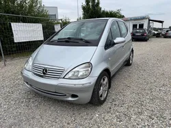 Grau Gebraucht 2001 Mercedes A160 Elegance Van / Kleinbus | 690 € (Guter Preis)