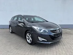 Grau Gebraucht 2014 Hyundai i40 Style Kombi | 3.900 € (Guter Preis)